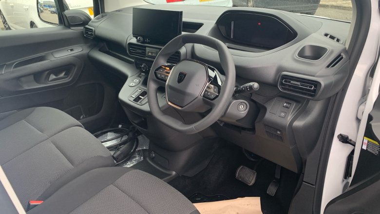 Peugeot Partner E-Long 100kW 52kWh Asphalt Van Auto